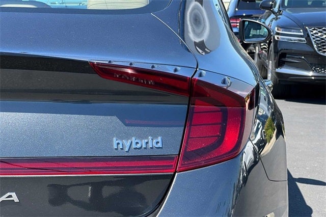 2021 Hyundai SONATA HYBRID Limited